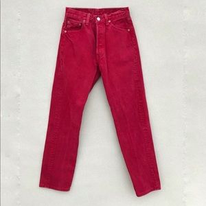 red high waisted Levi’s jeans